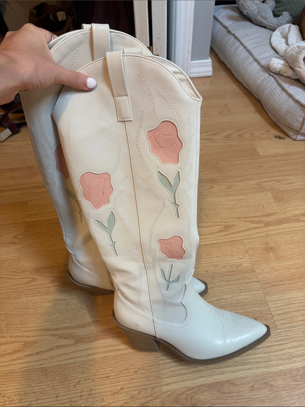 Target Cream Western Knee-High Boots with Pink Floral Appliqués - Picture 4 of 4